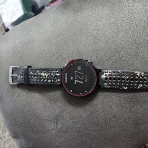 Garmin forerunner 235